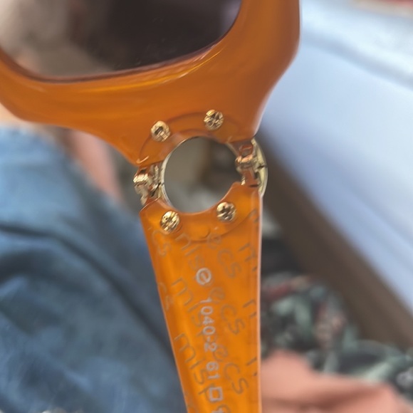 Im selling Sunglasses That i found at a vintage store i thought they were great - Picture 5 of 6